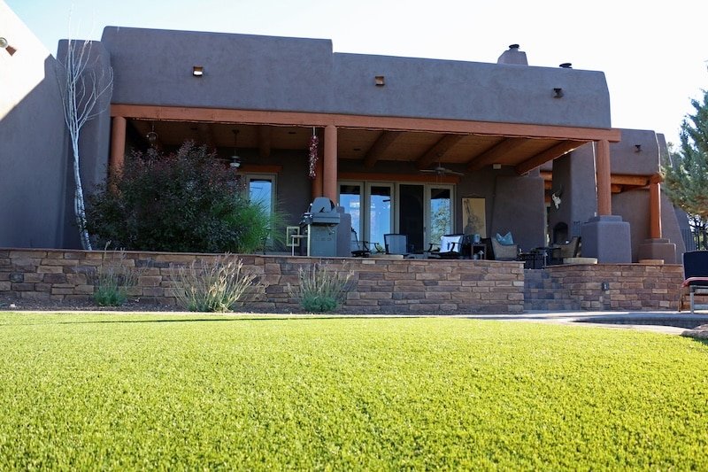 Turf-Veneer-Stone-lawn care zebrascapes prescott