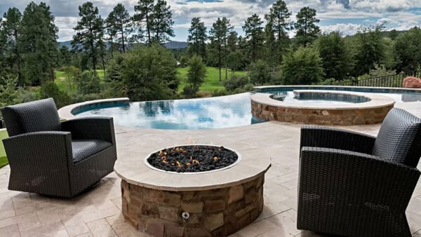 infinity-edge-pool-design-zebrascapes-prescott az