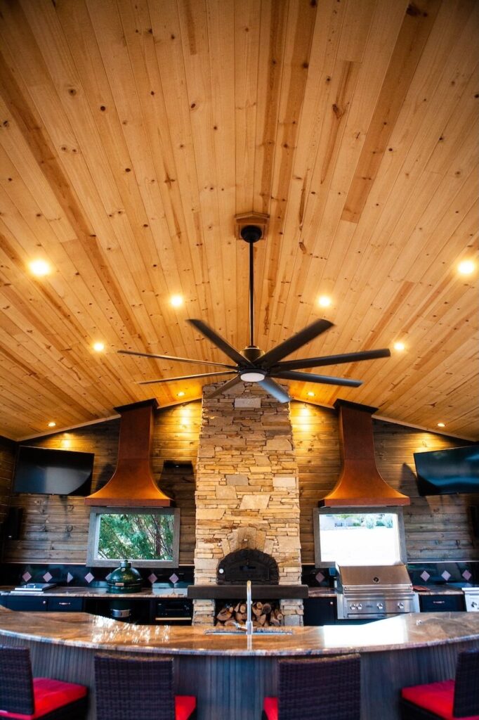 landscaping-service-outdoor-kitchen-zebrascapes-sedona-az