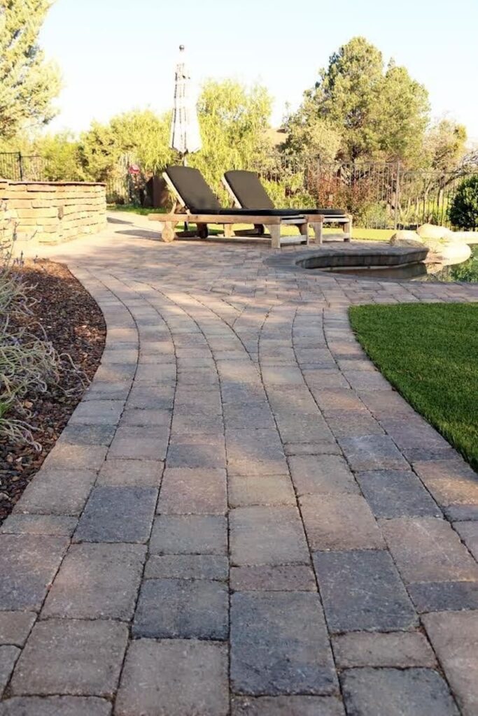 landscaping-service-pavers-pathway-zebrascapes-village-of-oak-creek-az