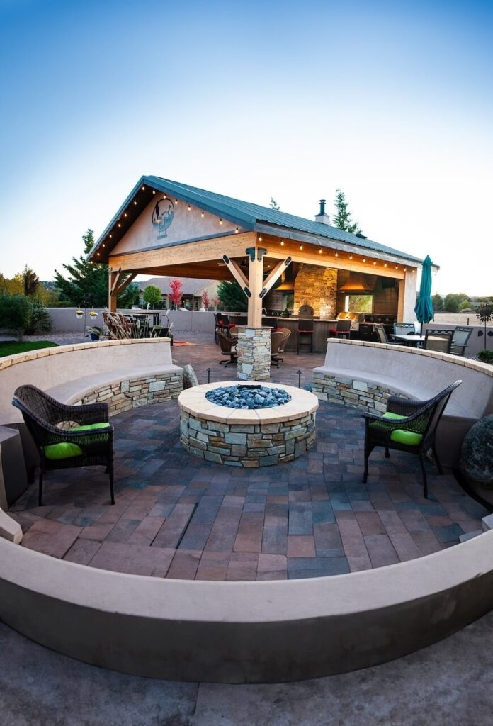 landscaping-services-firepit-area-zebrascapes-clarkdale-az