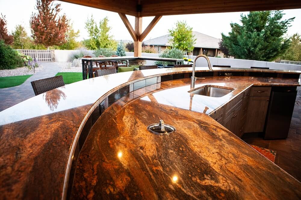 landscaping-services-granite-countertop-zebrascapes-mayer-az