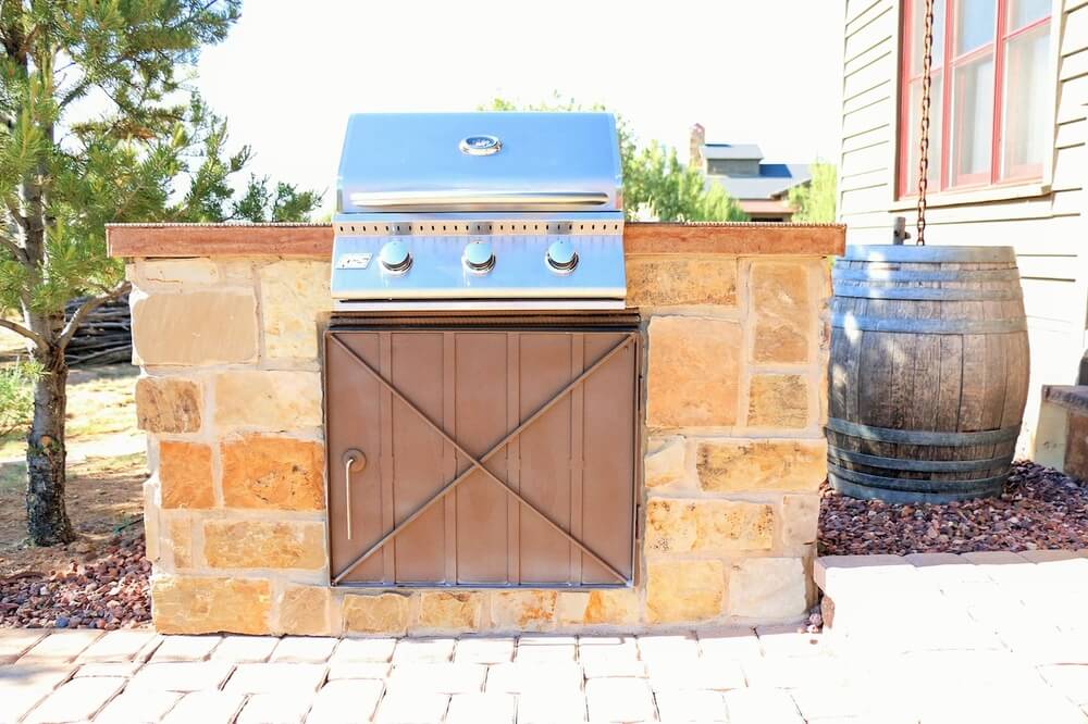 landscaping-services-grill-station-zebrascapes-chino-valley-az