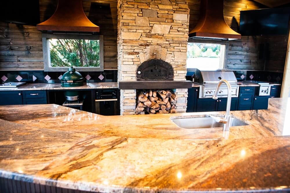 landscaping-services-outdoor-kitchen-zebrascapes-chino-valley-az