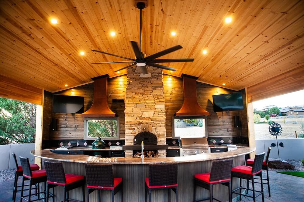 landscaping-services-outdoor-kitchen-zebrascapes-cottonwood-az