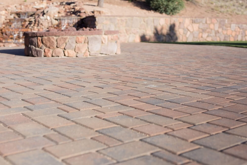 landscaping-services-paver-patio-zebrascapes-clarkdale-az