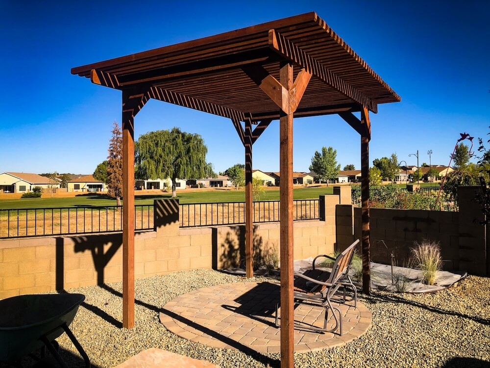 landscaping-services-pergola-seat-zebrascapes-paulden