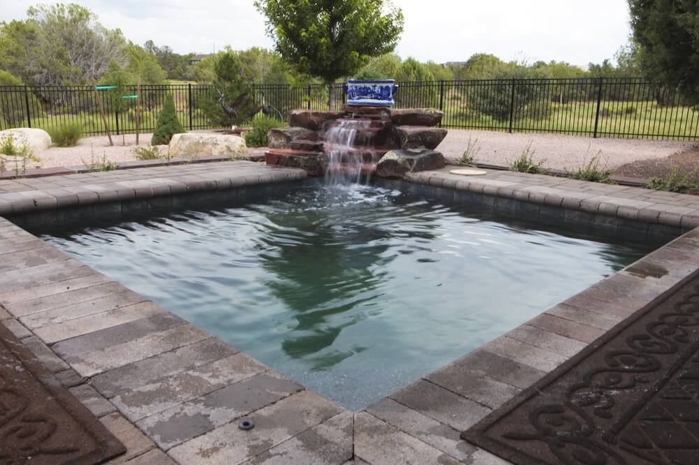 landscaping-services-pool-waterfall-zebrascapes-clarkdale-az