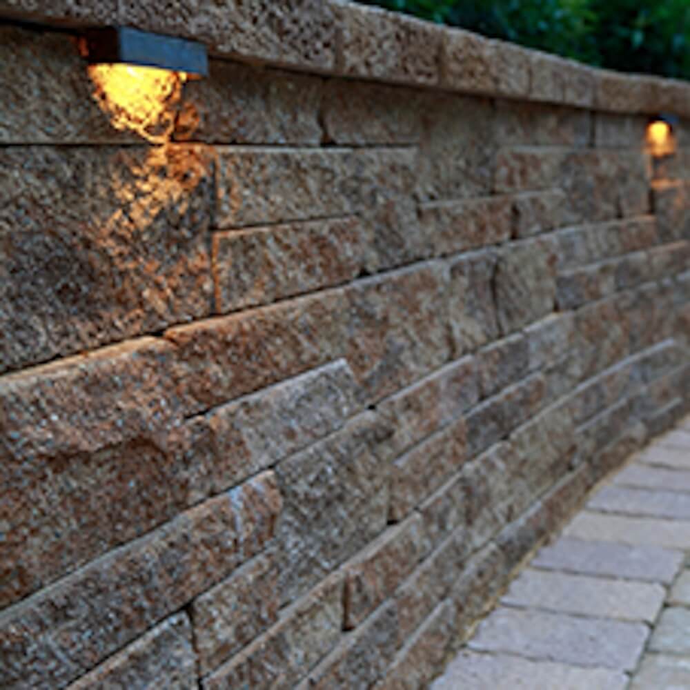 landscaping-services-stone-wall-zebrascapes-clarkdale-az